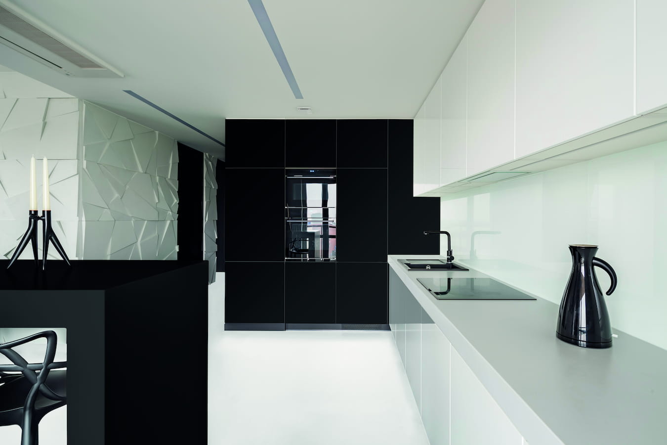 Francini |Forte Collection | Pure Black |126" x 63"|12mm Matte Porcelain Slab