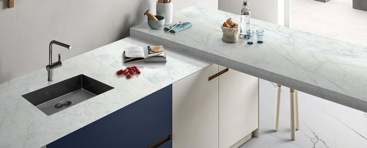 Raphael Stone Bianco Perla RQ9916 |126' x63''| 2 cm Polished Quartz Slab