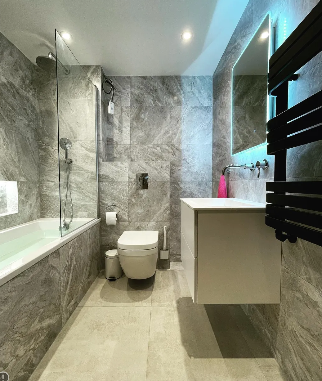 Porcelanosa Indic 18"X47" Matte Concrete Effect Ceramic Wall Tile
