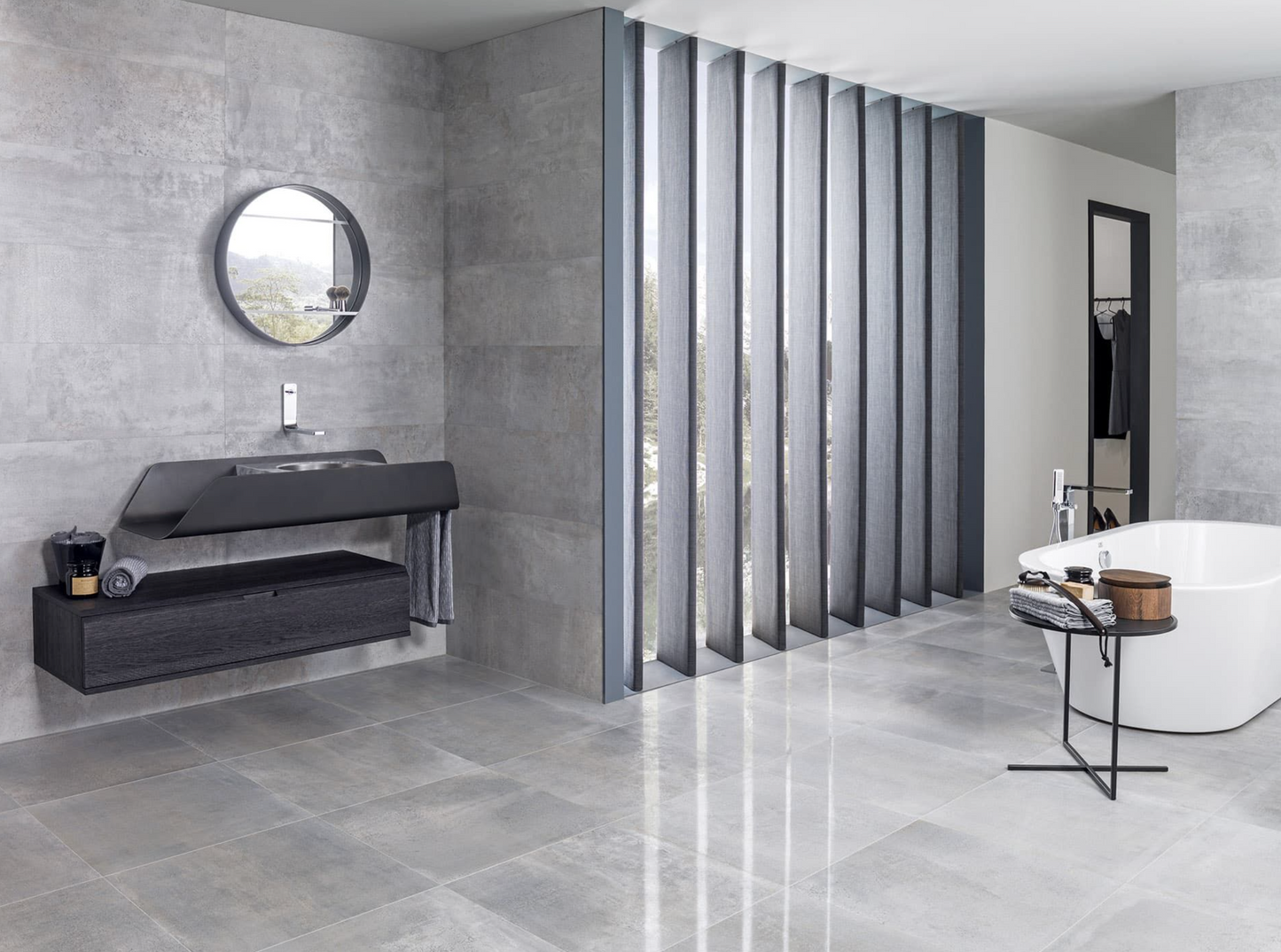 Porcelanosa Metropolitan Antracita 18"X47" Matte-gloss Grey ceramic wall tile