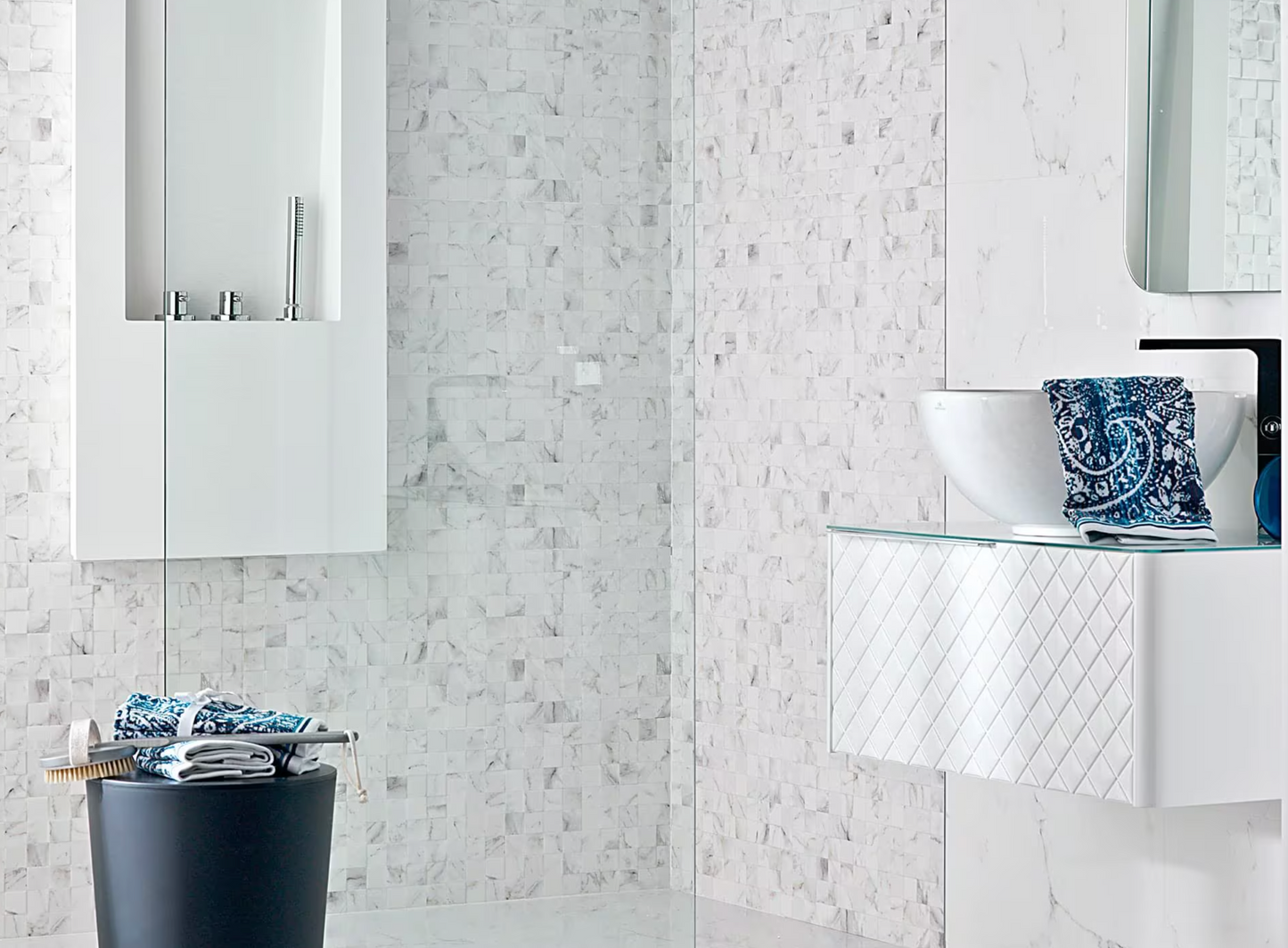 Porcelanosa Mosaico Carrara Blanco 13"X39" Ceramic Wall Tile
