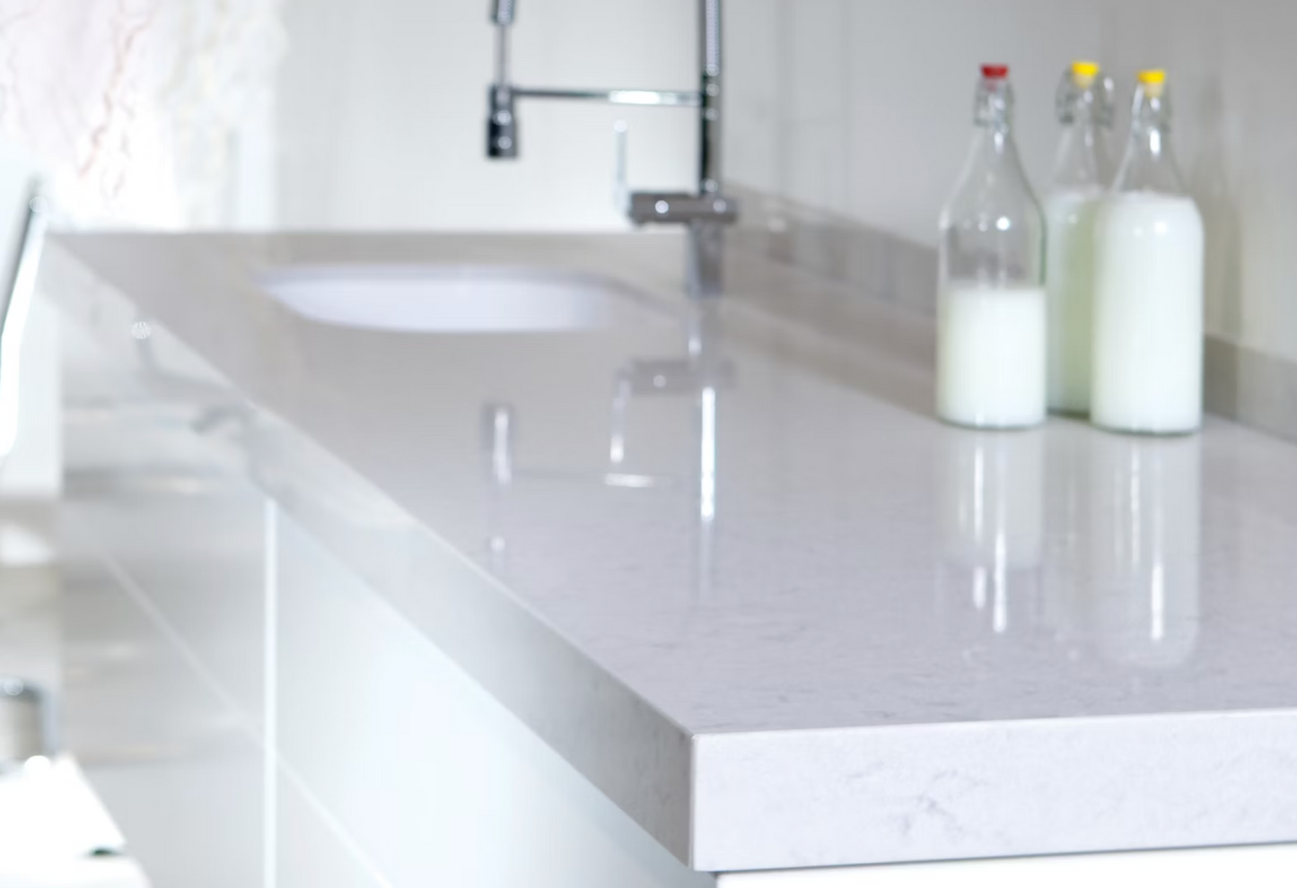 Cosentino Silestone Lagoon 128’’ x 62’’ x 2.0 cm Polished Quartz Slab