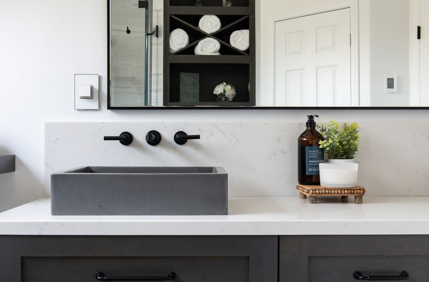 Vadara Quartz Carrara Polished 126" x 63" 2 cm Quartz Slab