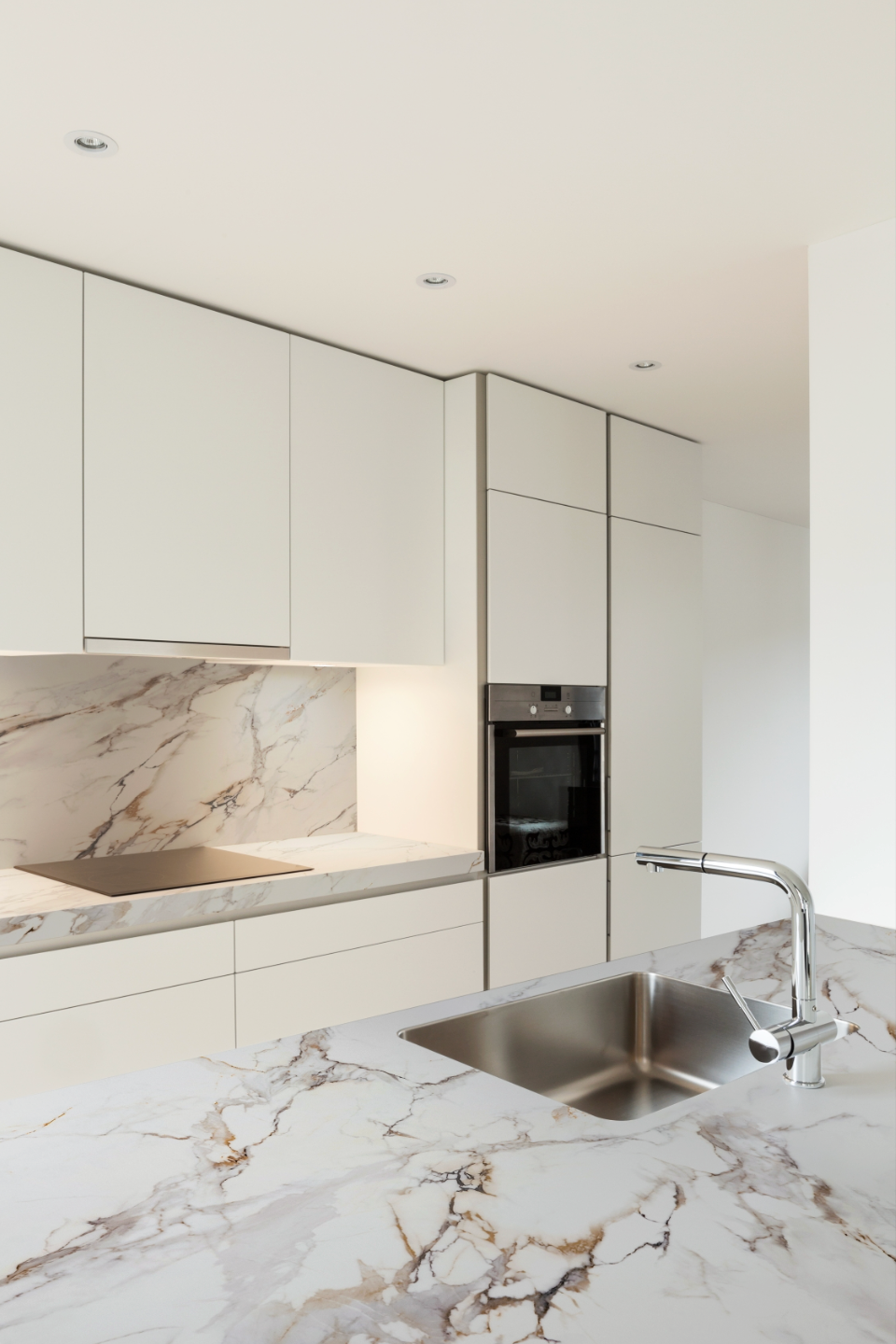 Elite Stone |Caramel Cloud |Prefab 9' x 2"| Polished Slab