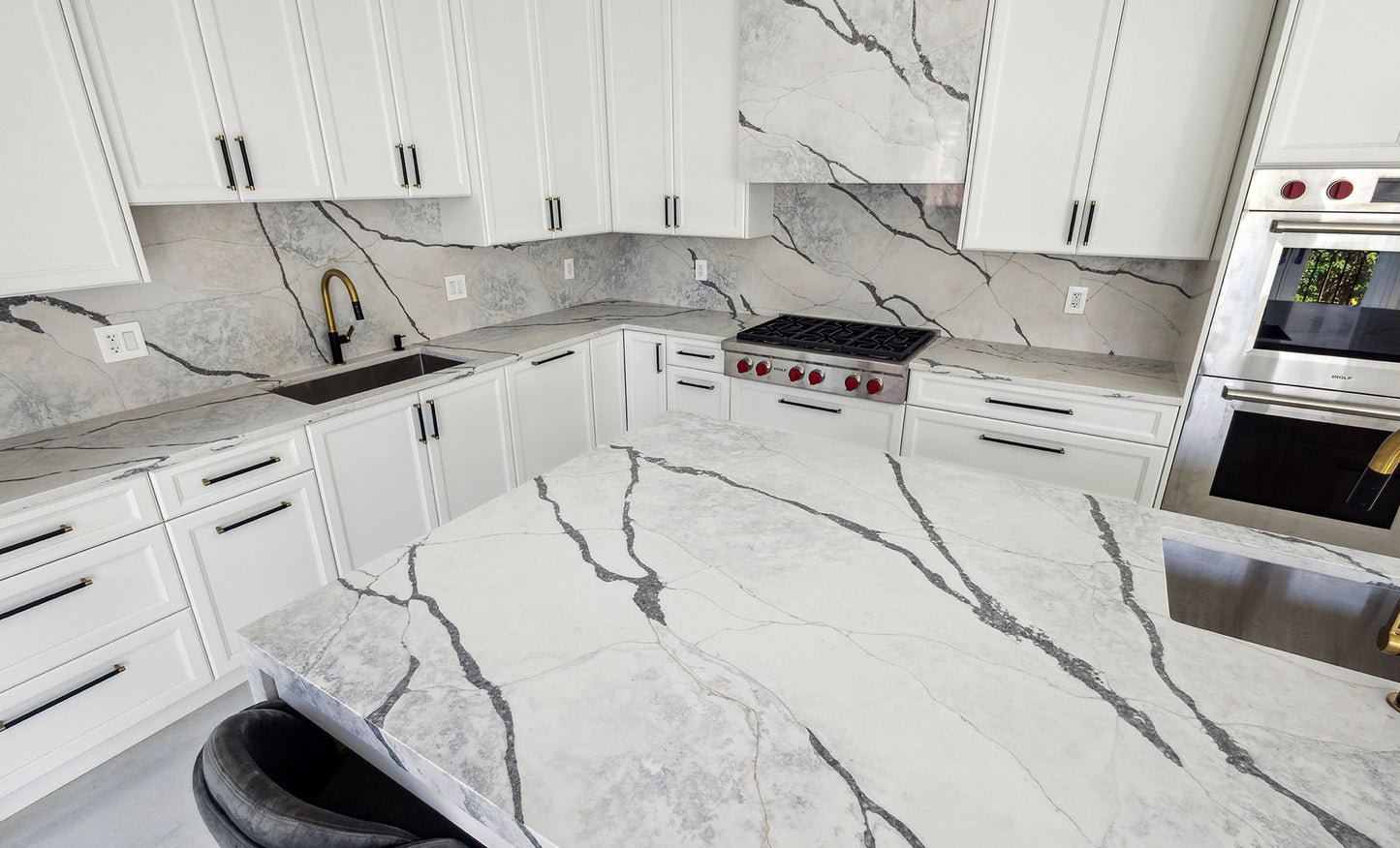 Vadara Quartz Sakura Polished 126" x 63" 2 cm Quartz Slab