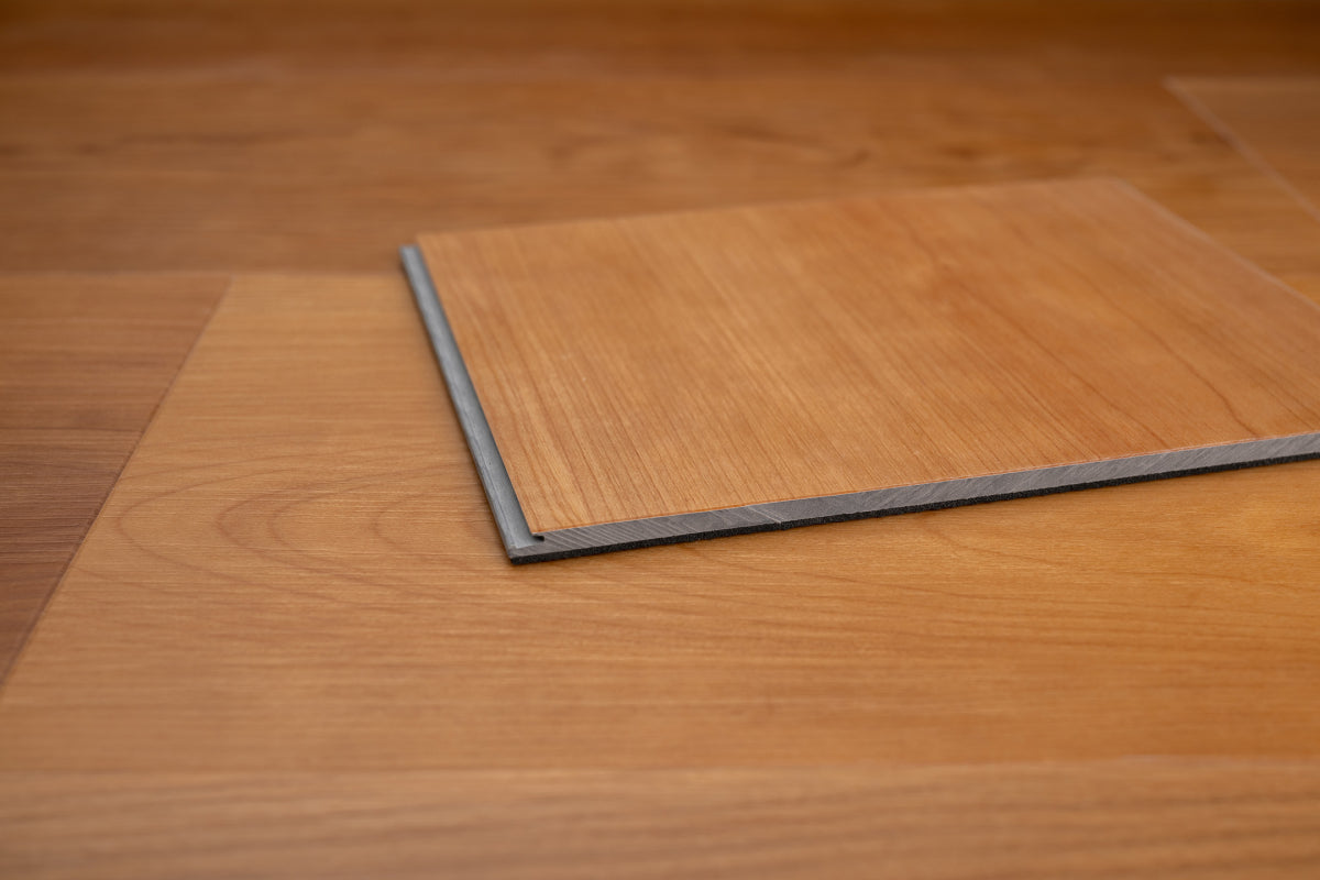 Gaia Flooring eTerra Collection| White Series|American Cherry48″ X 7.2″ X 6.5mm SPC Flooring