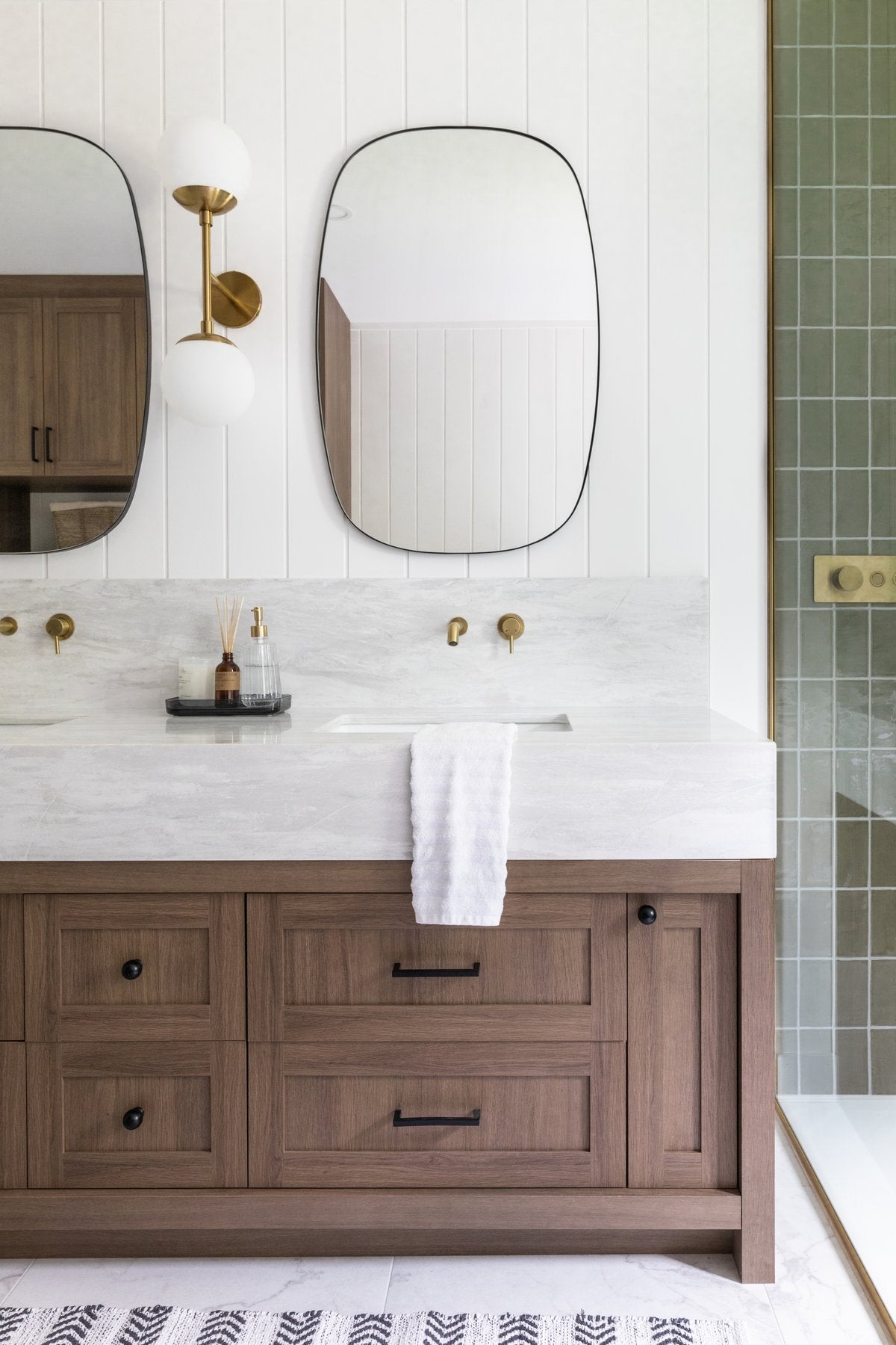 HanStone Elba White 130" x 65" x 2 cm" Polished Quartz Slab