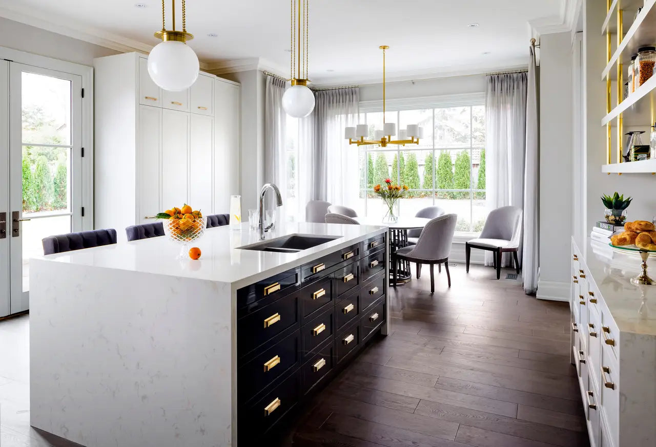 Cambria Torquay TM 132’’ x 65’’ 2 cm Polished Quartz Slab
