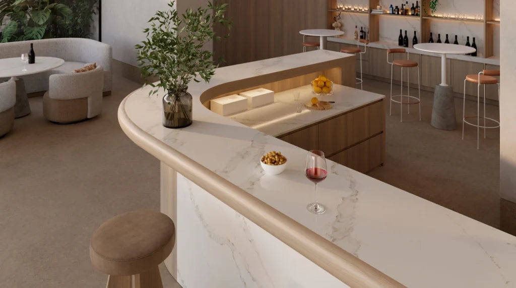 Caesarstone Calacatta Nobella|131.5 x 64.6| 2 CM| Polished Quartz Slab