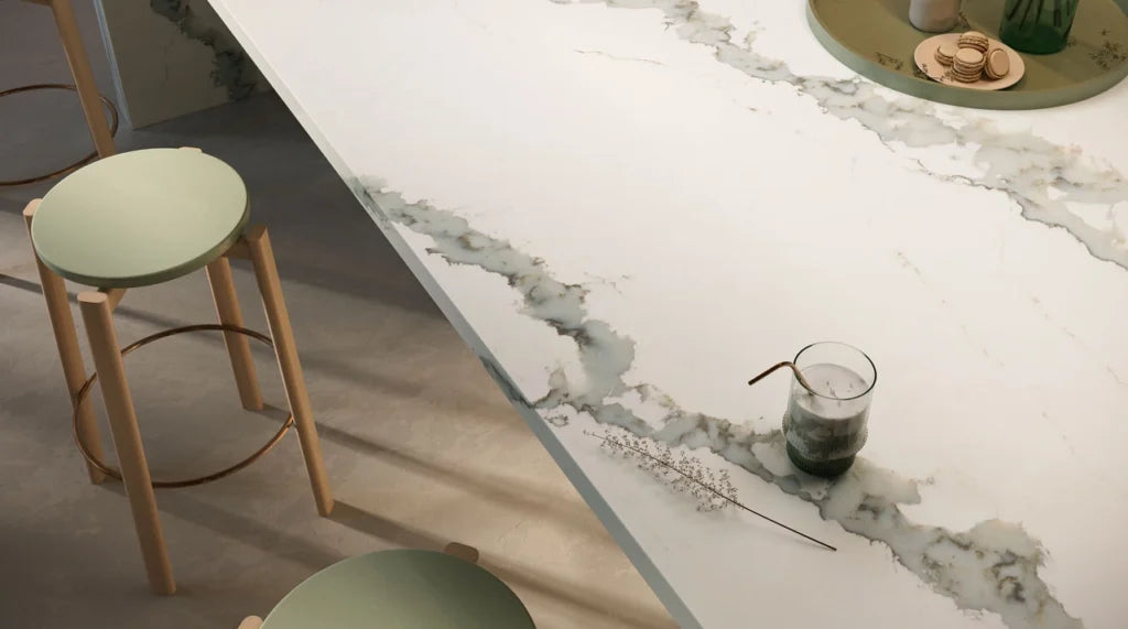 Caesarstone Calacatta Theme|131.5 x 64.6| 2 CM| Polished Quartz Slab