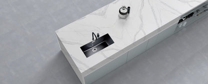 Raphael Stone Calacatta Luo RQ9975  |126' x63''|  2 cm Polished Quartz Slab