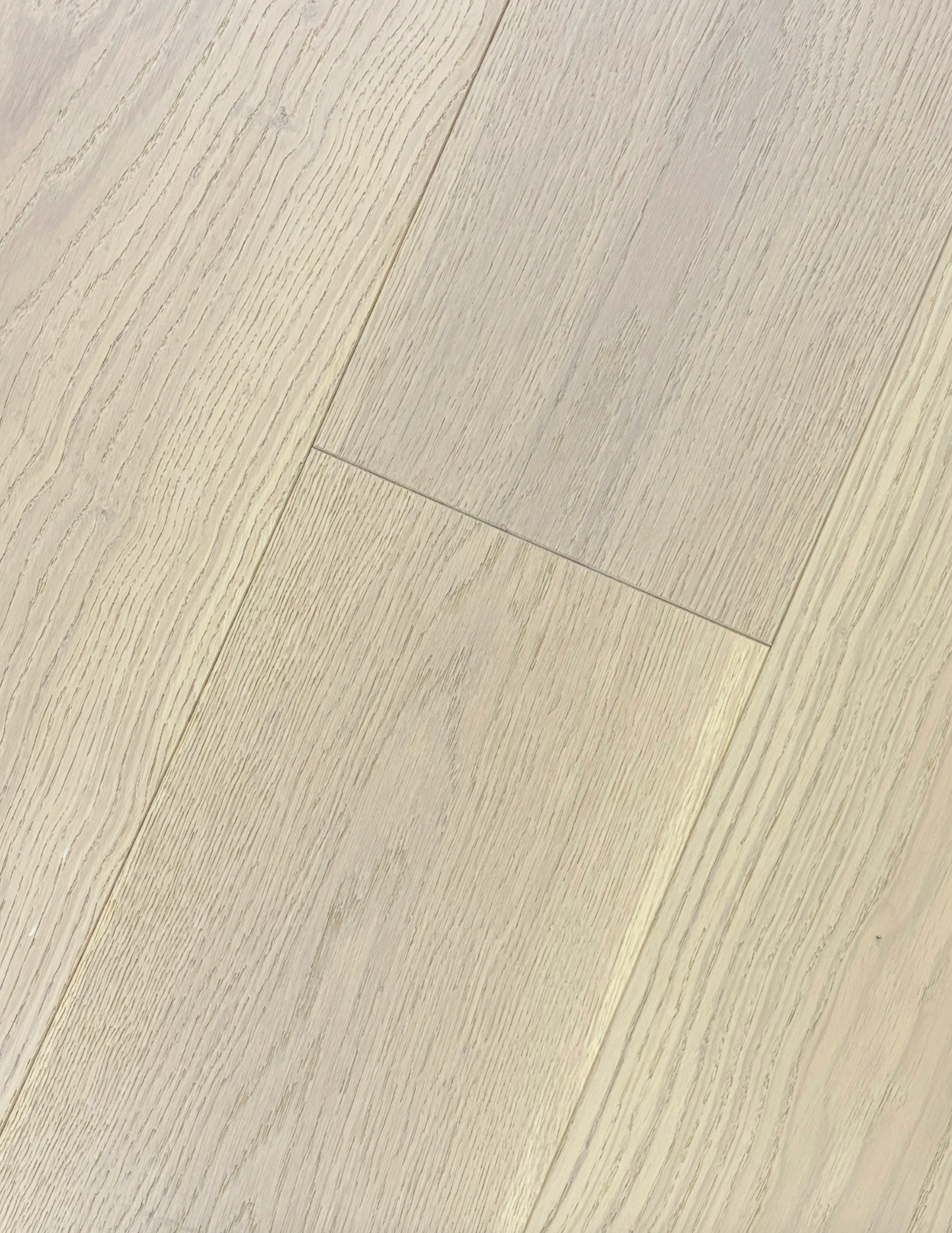 Oasis Wood Flooring Old Carmel Collection Beach Castle | 3 3/4" x Random Lengths 3.5-7’ Engineered Flooring