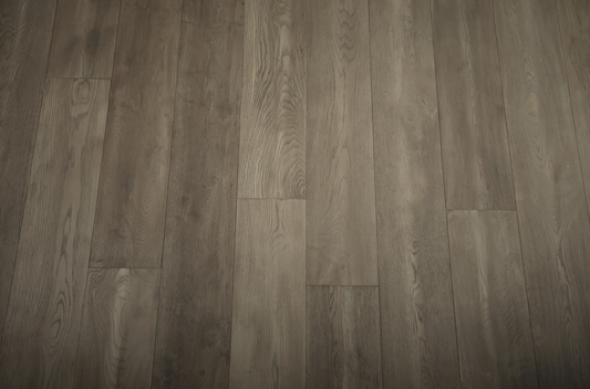 Amazon Wood Floors San Marino Series Via Gamella European Oak Engineered Hardwood Flooring 10.5’’ x 2’-7’.3’’ RLs