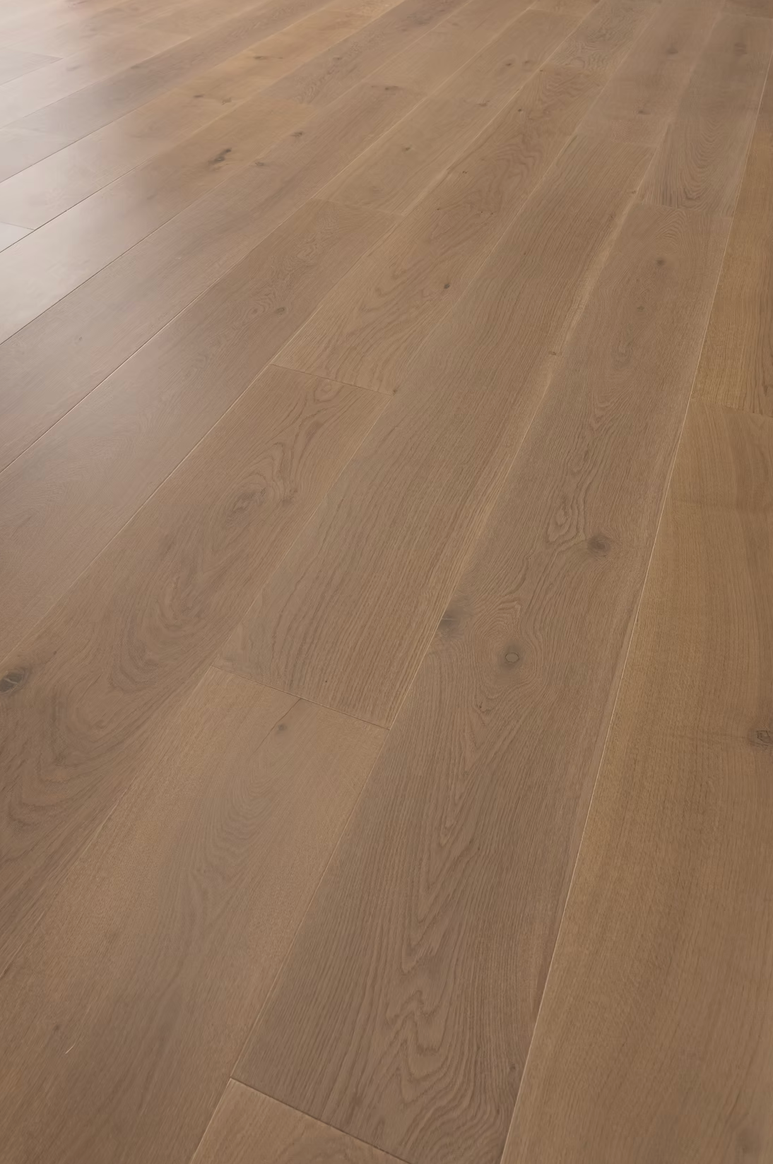 Bentham Plank |Engineered Hardwood| Varnett Collection | Francisco