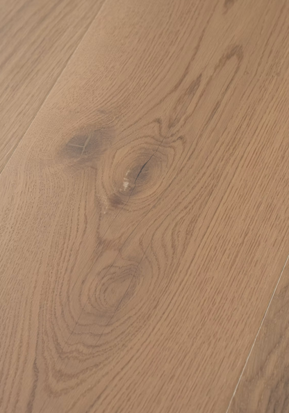 Bentham Plank |Engineered Hardwood| Varnett Collection | Francisco