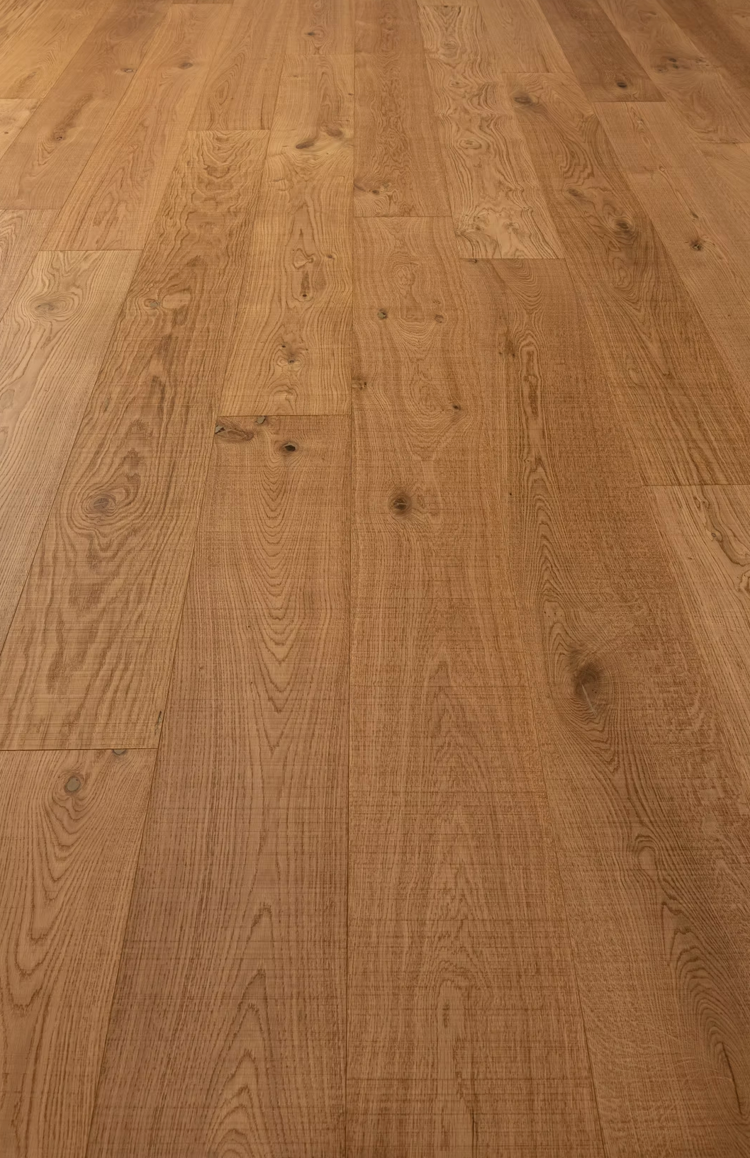 Bentham Plank |Engineered Hardwood| Varnett Collection | Aveline