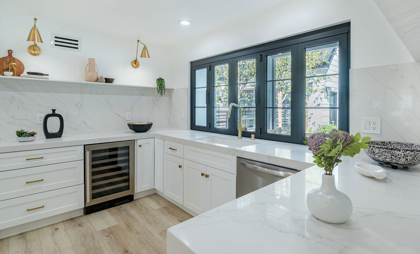 Vadara Quartz Sterling Light Polished 126" x 63" 2 cm Quartz Slab